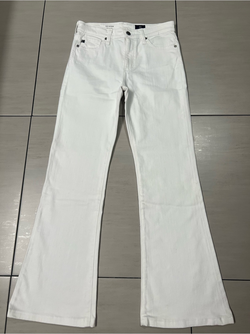 AG Adriano Goldschmied "The Quinne" High Rise Flare Jeans White Size 26